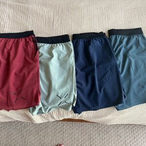 Ten Thousand Interval Short - Large
